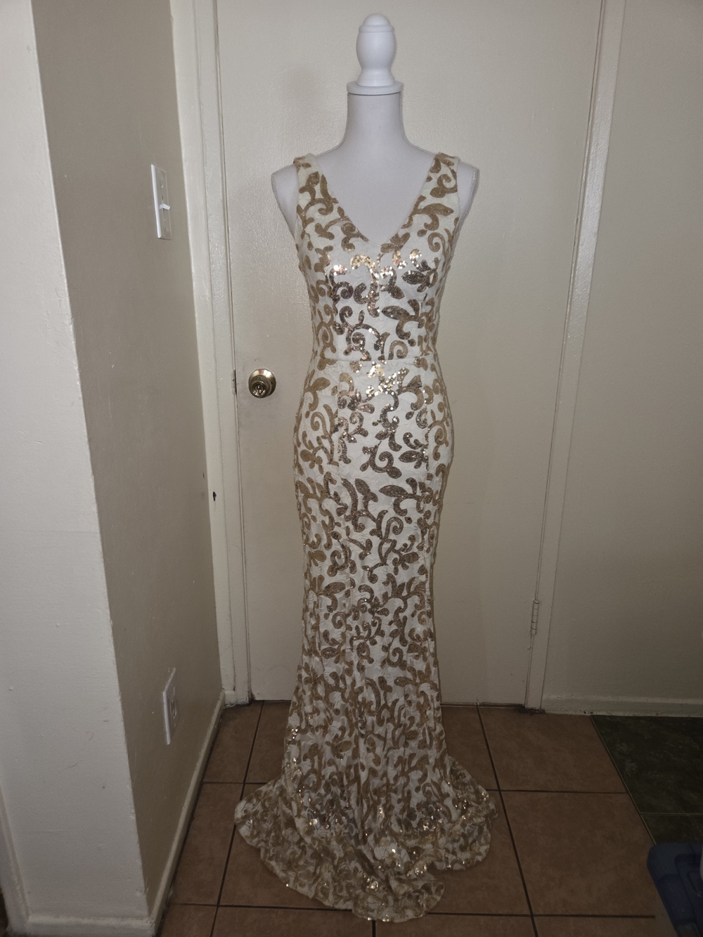 Elegant White and Gold Sequin V-Neck Evening Gown